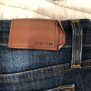 Joe’s Honey Curvy Skinny Jeans Sz 28